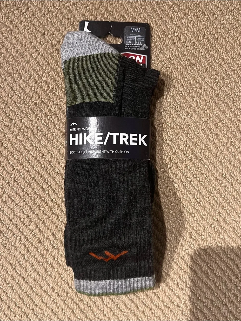 Darn Tough Hike/Trek Cushioned Boot Socks Men’s Medium US 8-9.5 - New with Tags